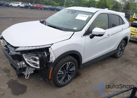 2024 Mitsubishi Eclipse Cross Se S-Awc z USA, uszkodzony, nr VIN JA4ATWAA3RZ015861
